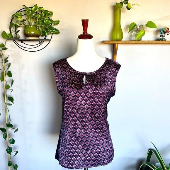 The Limited Blue and Red Patterned Tank Top Blouse Business Casual - Picture 2 of 6